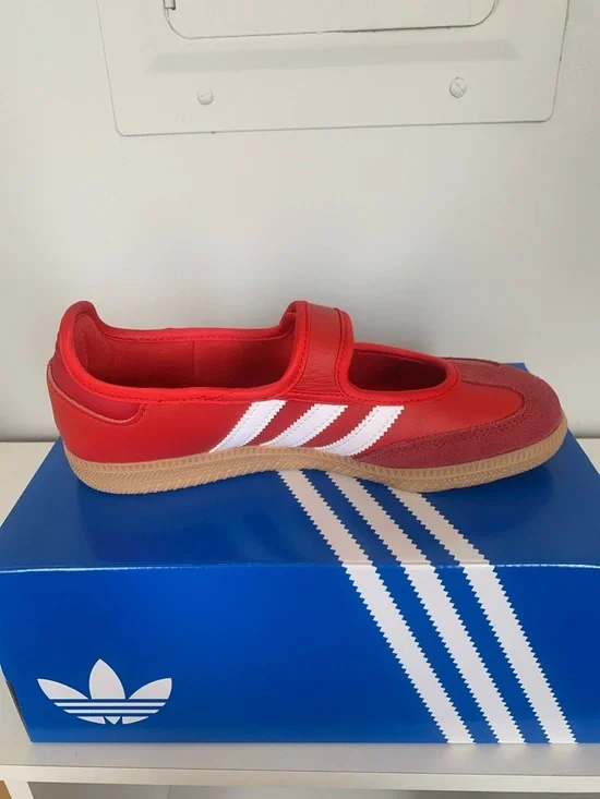 Samba Jane Shoes - Red - Picture 4 of 7